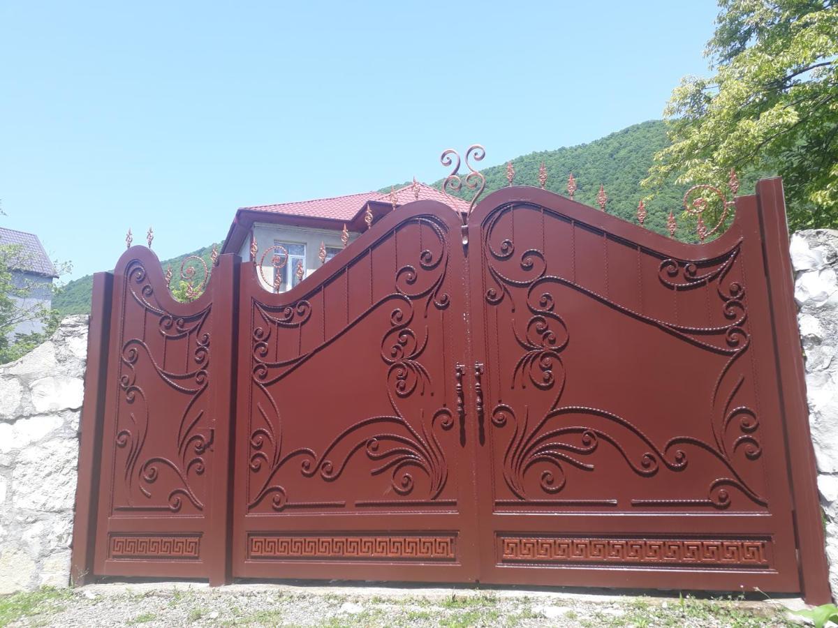 House At The Forest / Სახლი Ტყის Პირას Gordi Екстериор снимка